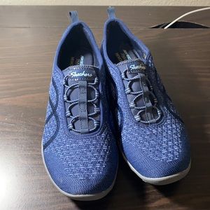 Sketchers slip on memory foam tennis shoes